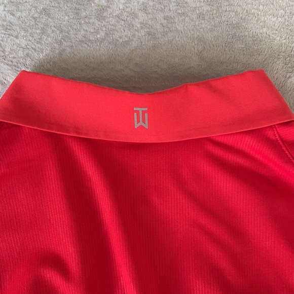 Nike Golf Tiger Woods Collection Polo - Picture 3 of 4